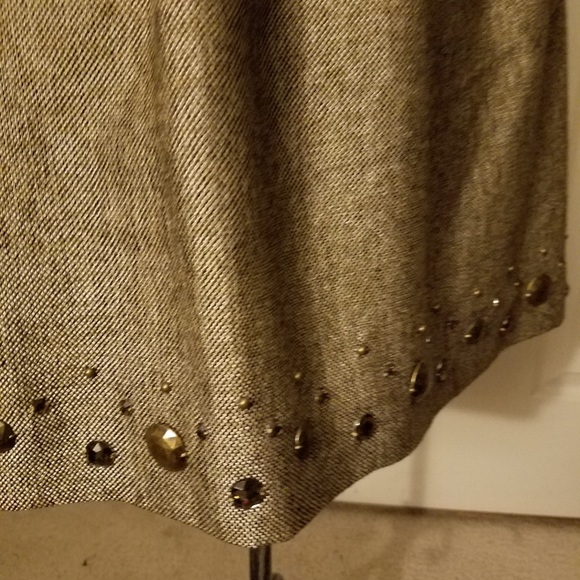 Micheal Kors Skirt Size 2. - Picture 4 of 6